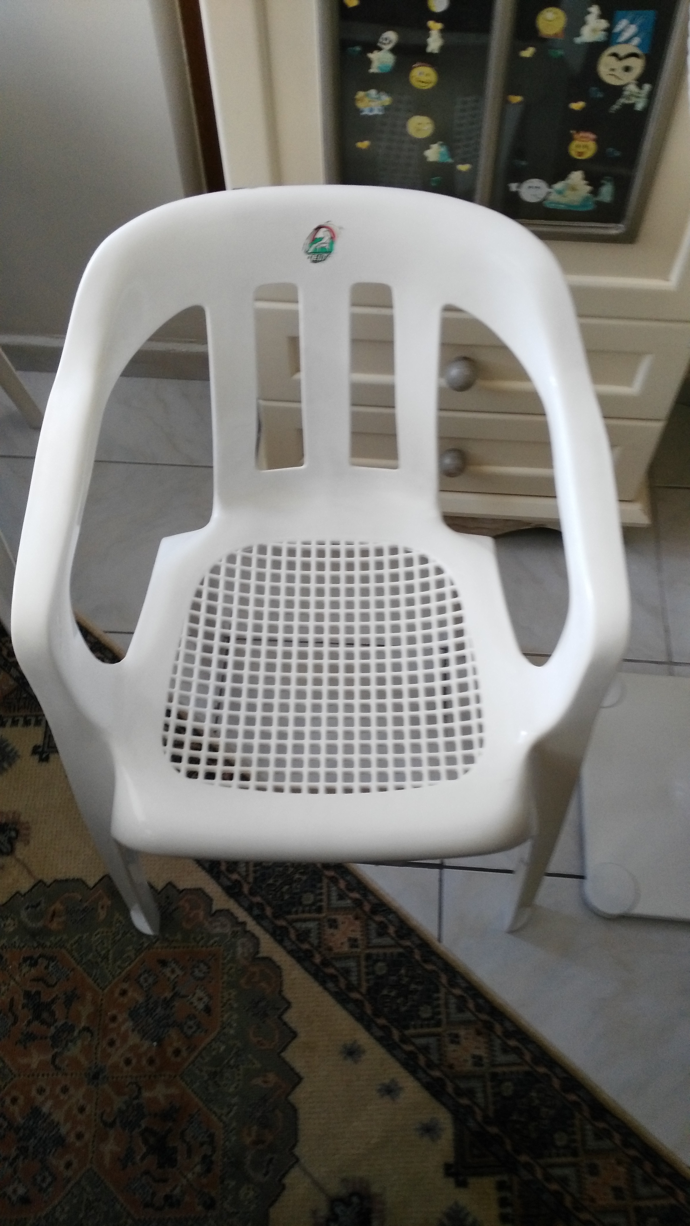 DELTA PLASTIK SANDALYE » Sayfa 1 1