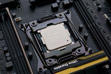   Intel Core will not use thermal buffer on the i9-9900K / i7-9700K processor 