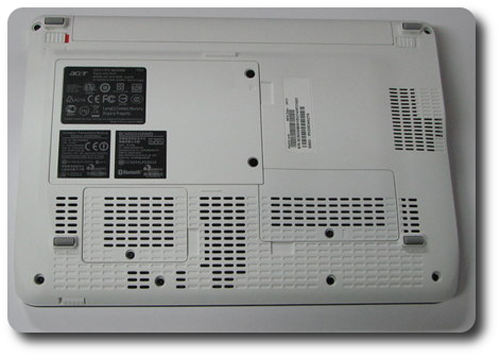 Acer'ın 10-inç ekranlı Aspire One modeli görüntülendi