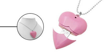 Sevgililer gününe özel hediye; Kalp biçiminde USB bellek