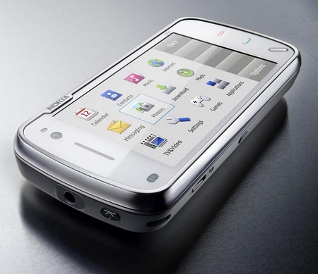 Nokia N97; Dokunmatik ekranlı telefonlar yaygınlaşıyor