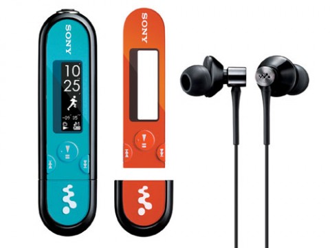 Sony'den değiştirilebilir ön panelleriyle dikkat çeken MP3 çalarlar