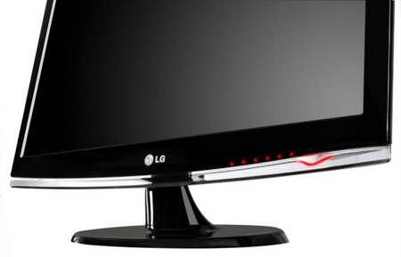 LG, Japonya pazarı için üç yeni Full HD LCD monitörünü duyurdu