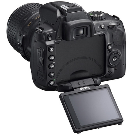 Nikon D5000; D-SLR kameralarda video kaydı yaygınlaşıyor