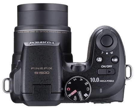 FujiFilm'den 12x optik zumlu kamera; FinePix S1500FD