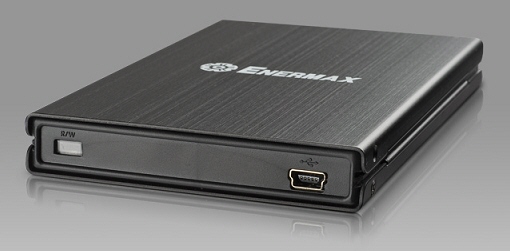 Enermax'dan yeni sabit disk ve SSD kutusu; Brick