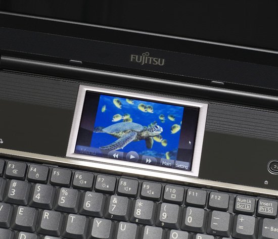 Fujitsu'dan çift ekranlı yeni dizüstü bilgisayar; LifeBook  N7010