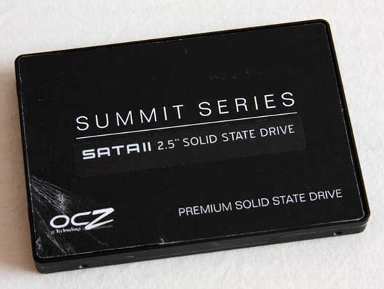 OCZ, Summit serisi yeni SSD'lerini Nisan ayında kullanıma sunuyor