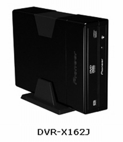 Pioneer'dan 20x hızında kayıt yapabilen harici formda yeni DVD yazıcı