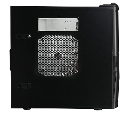 Thermaltake'den oyunculara özel yeni kasa: Element V