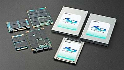 Toshiba SSD sürücülerinde 32nm NAND flash yonga kullanmaya başlıyor