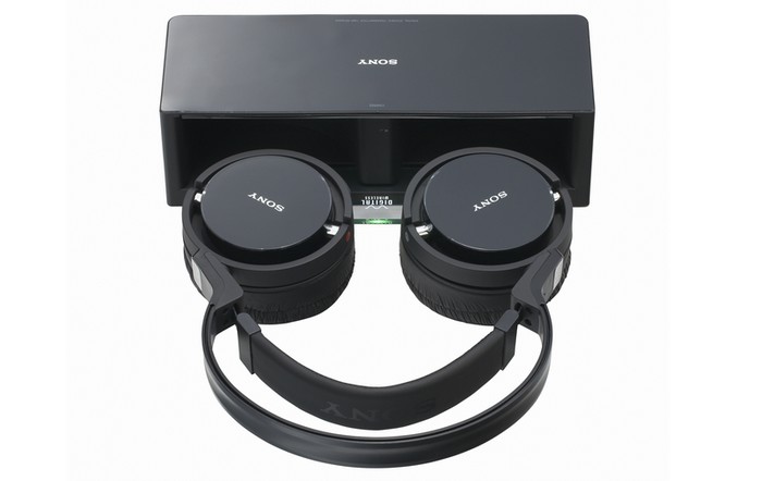 Sony'den 2 yeni kablosuz kafa üstü kulaklık