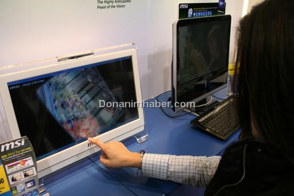 CeBIT Özel: MSI'ın Wind TOP AE1900 modeli dokunmatik ekranıyla dikkat çekiyor