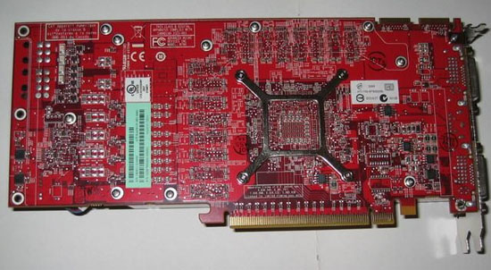 ATi'nin Radeon HD 4890 modeli göründü