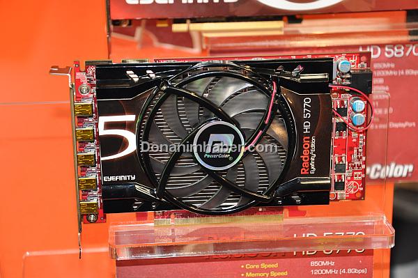 XFX de Radeon HD 5770 Eyefinity5 Edition modeli üzerinde çalışıyor