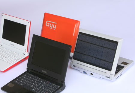iUnika güneş enerjisiyle çalışan netbook hazırladı