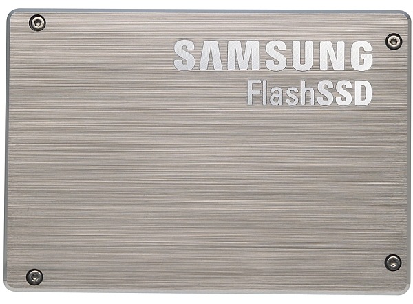 Samsung'dan yüksek hızlı ve düşük güç tüketimli yeni SSD