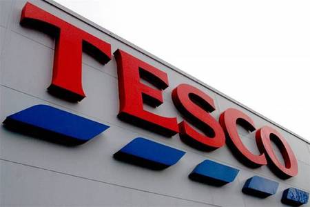 Tesco, İngiltere’de iPhone satışına başlıyor