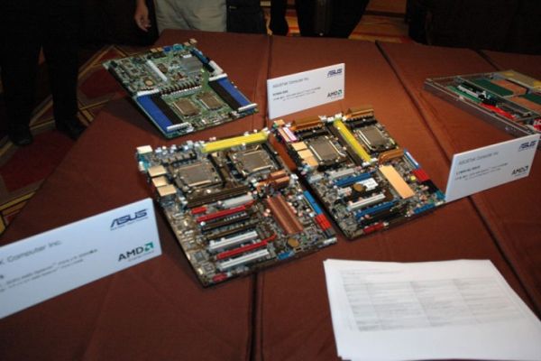 Asus'dan RD790 yonga setli L1A64-WS: Çift Phenom FX ve Quad Crossfire