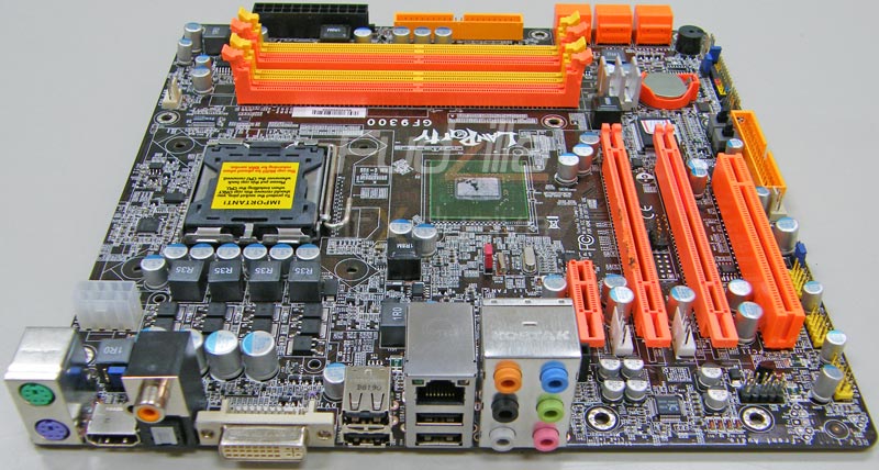 DFI GeForce 9300 yonga setli LanParty JR üzerinde çalışıyor