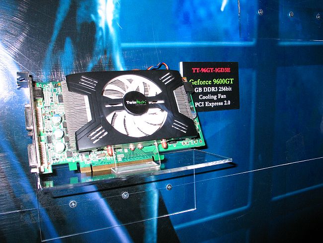 Twintech'den özel soğutmalı ve 1GB bellekli GeForce 9600GT geliyor