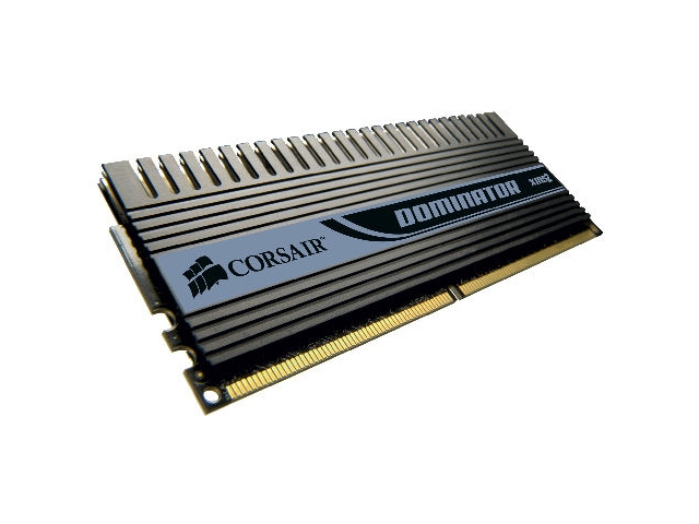 Corsair DDR2 ve DDR3 belleklerde vites yükseltiyor