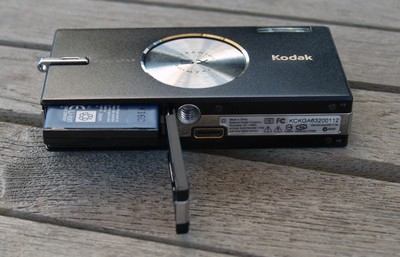 Sony 007 Spy Gear ve 7.1MP Çift Lens Kodak V705
