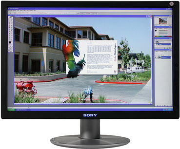 Sony'nin yeni 23" geniş ekran LCD'si SDM-P234/B göz büyüleyici