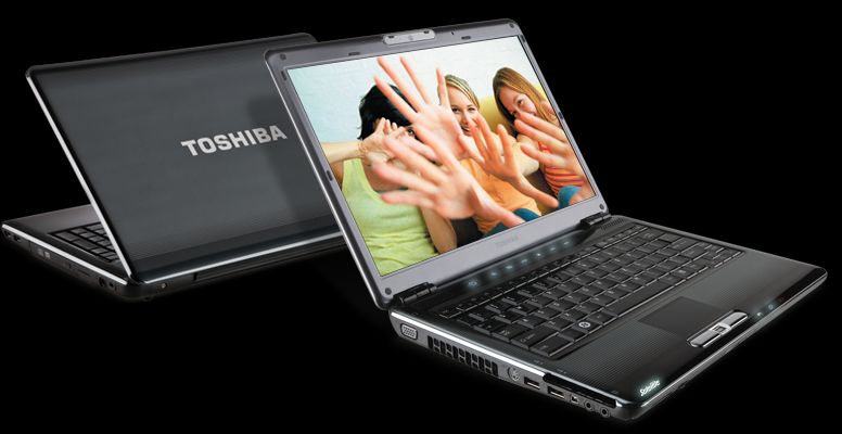 Toshiba'dan 750$'a 17.1' boyutunda dizüstü bilgisayar