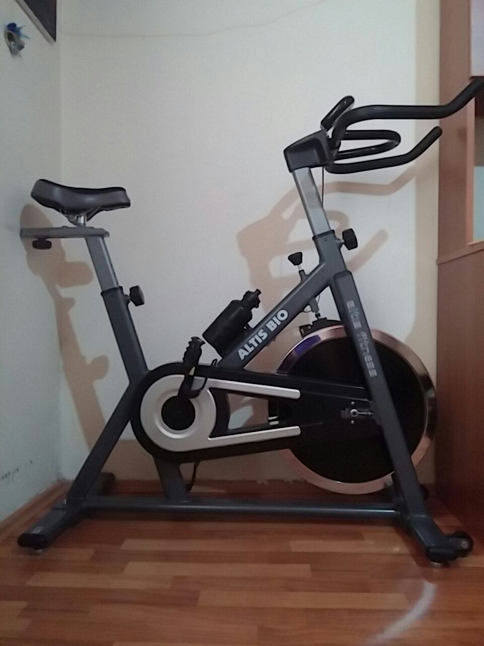 altis spin bike