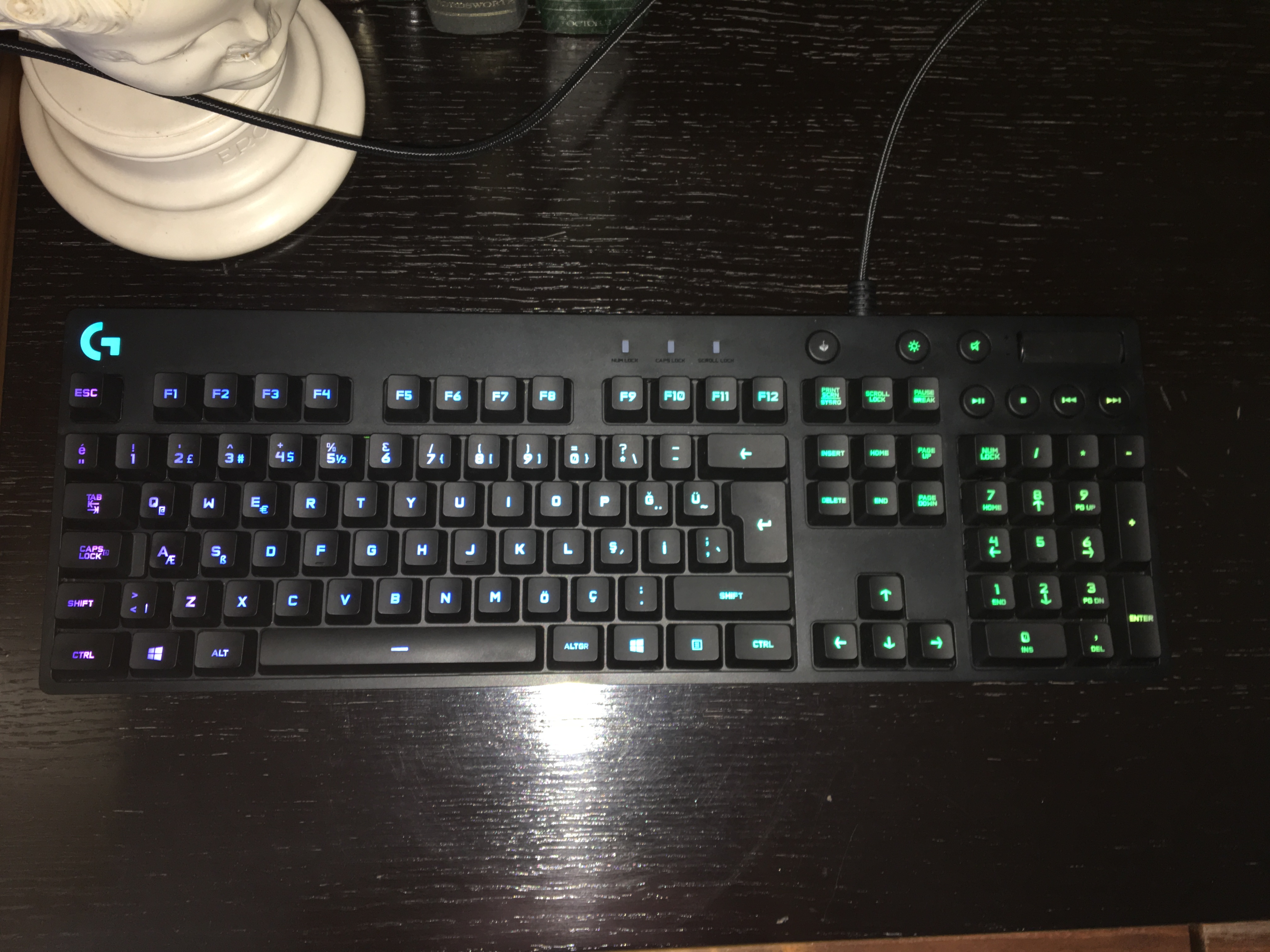 Как разобрать клавиатуру logitech g810