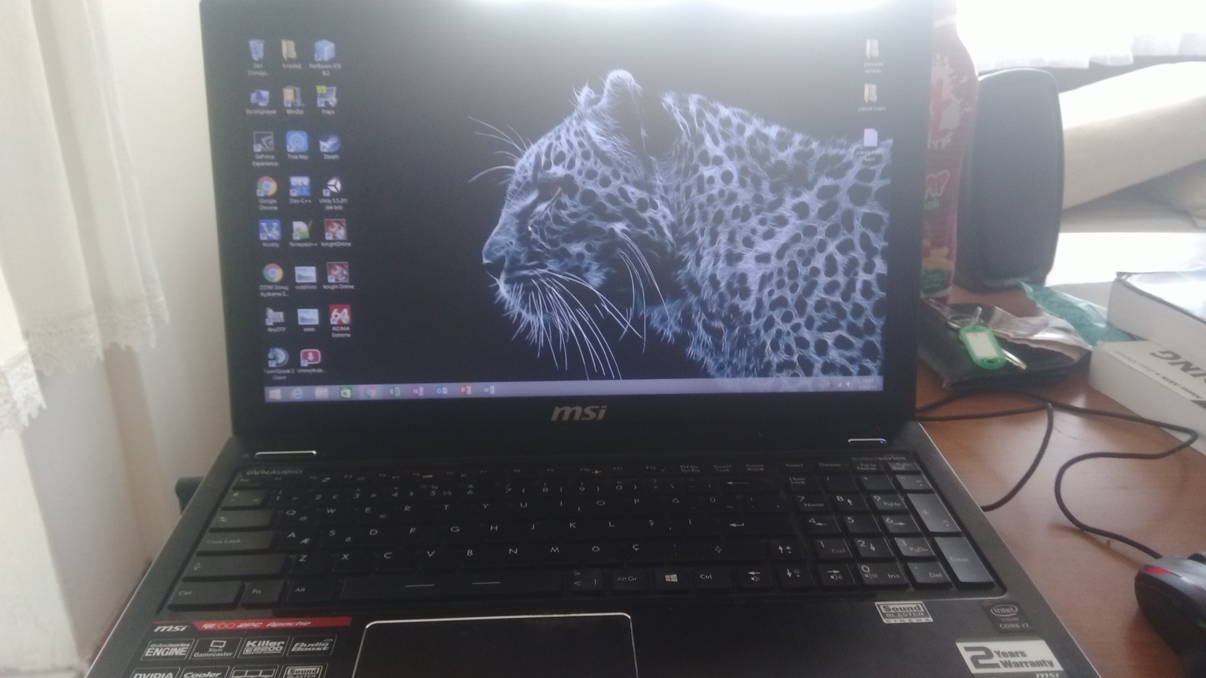 Msi dns. ДНС ноут MSI. Ноутбук MSI ex720. Экран MSI Laptop. MSI gf63 thin 3050ti.