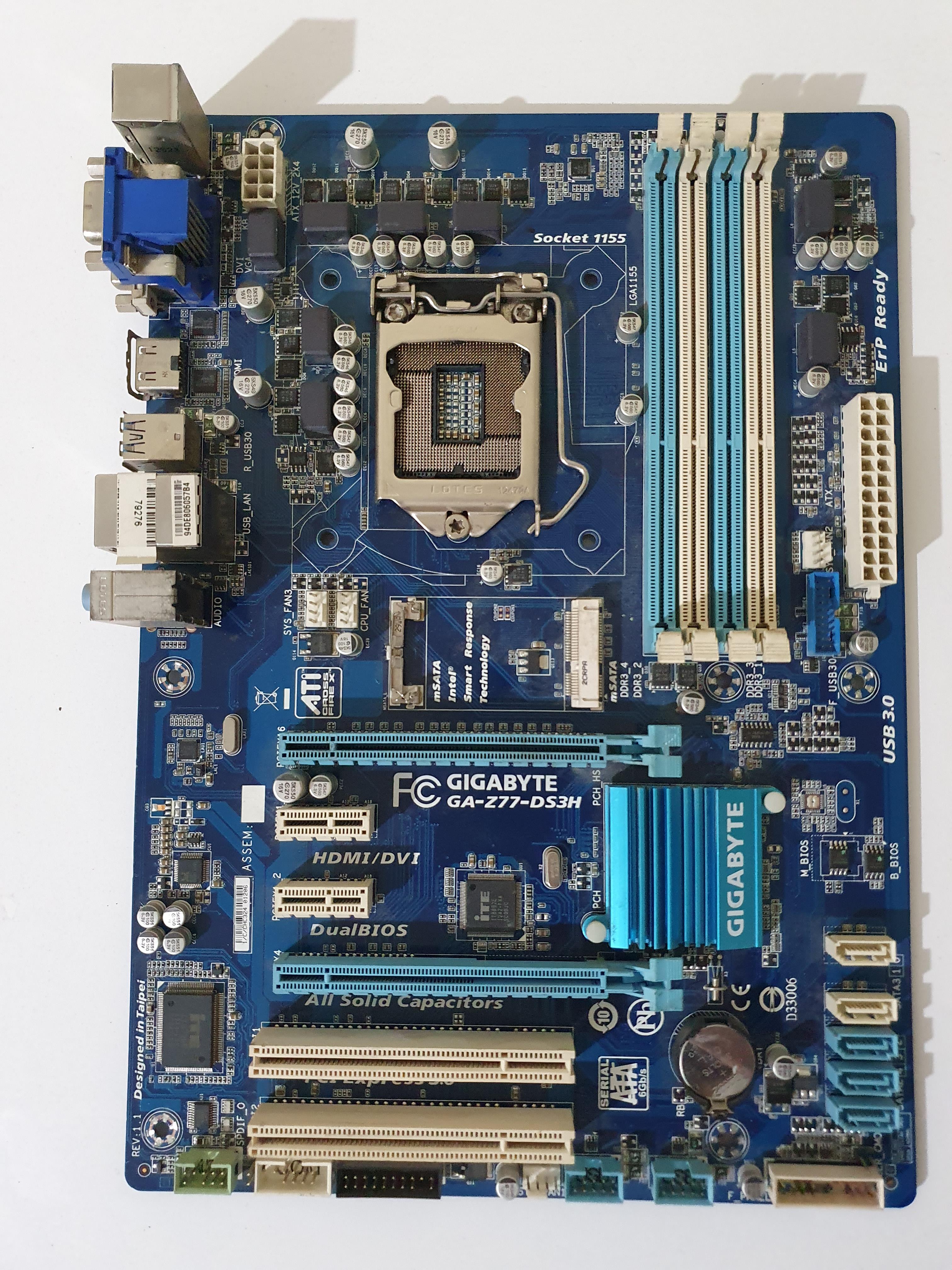 GIGABYTE GAZ77DS3H REV 1.1 + Creative Sound Blaster Sb1070