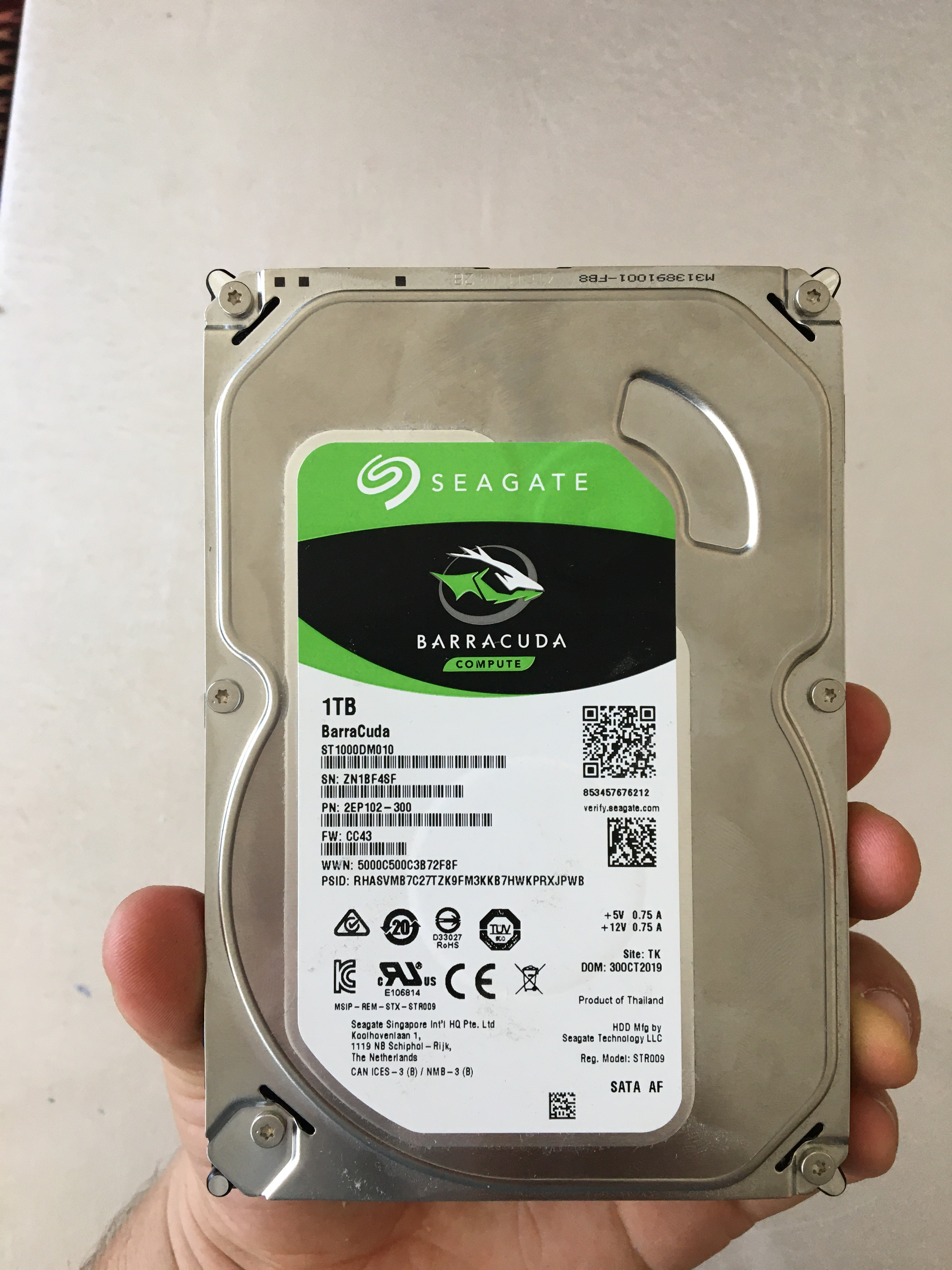 Жесткий диск seagate barracuda 1 tb st1000lm049 обзор