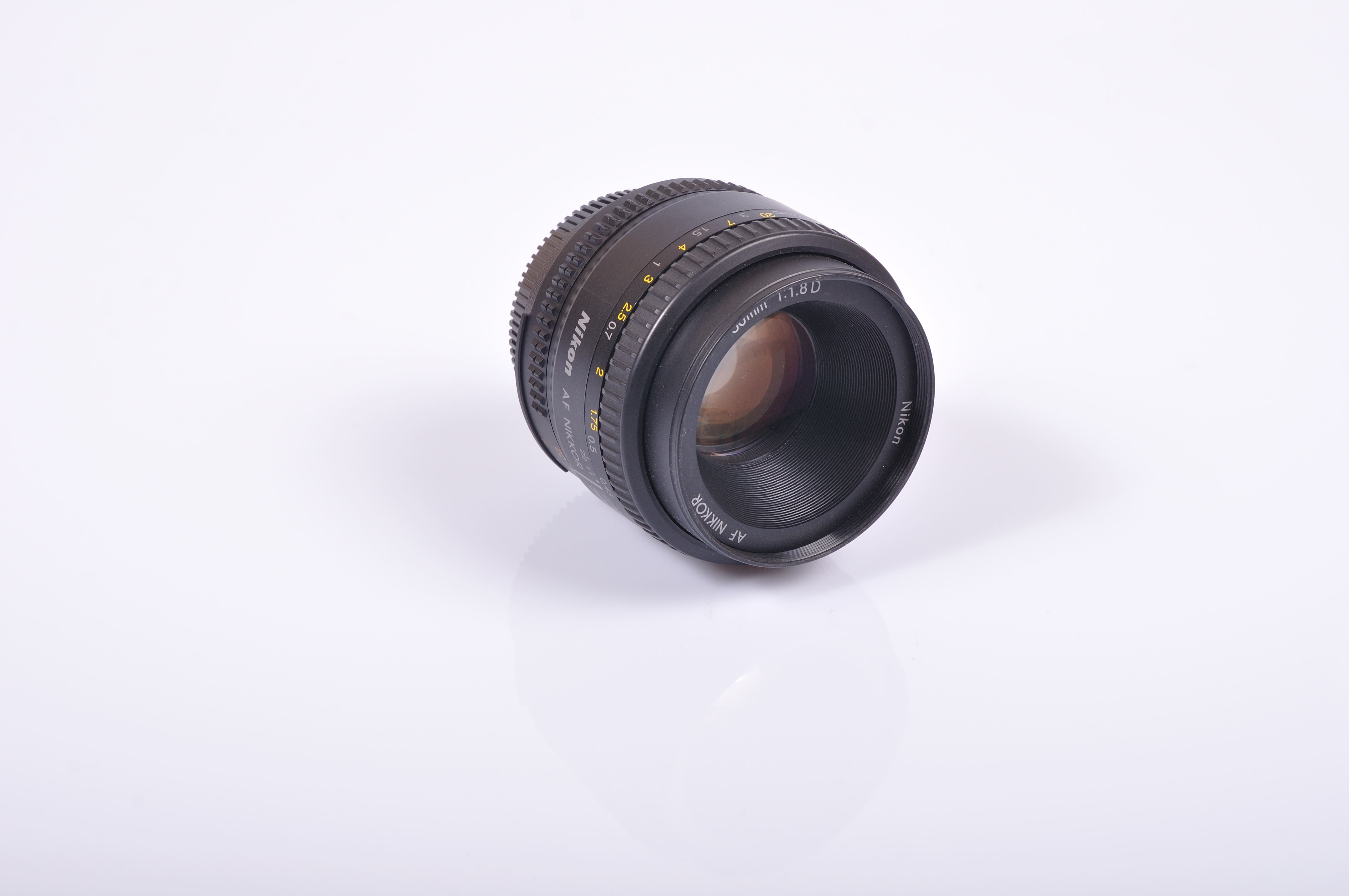  Nikon 50mm f1 .8D Lens Sayfa 1 - 1