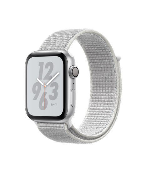 apple watch 4 44mm on female wrist