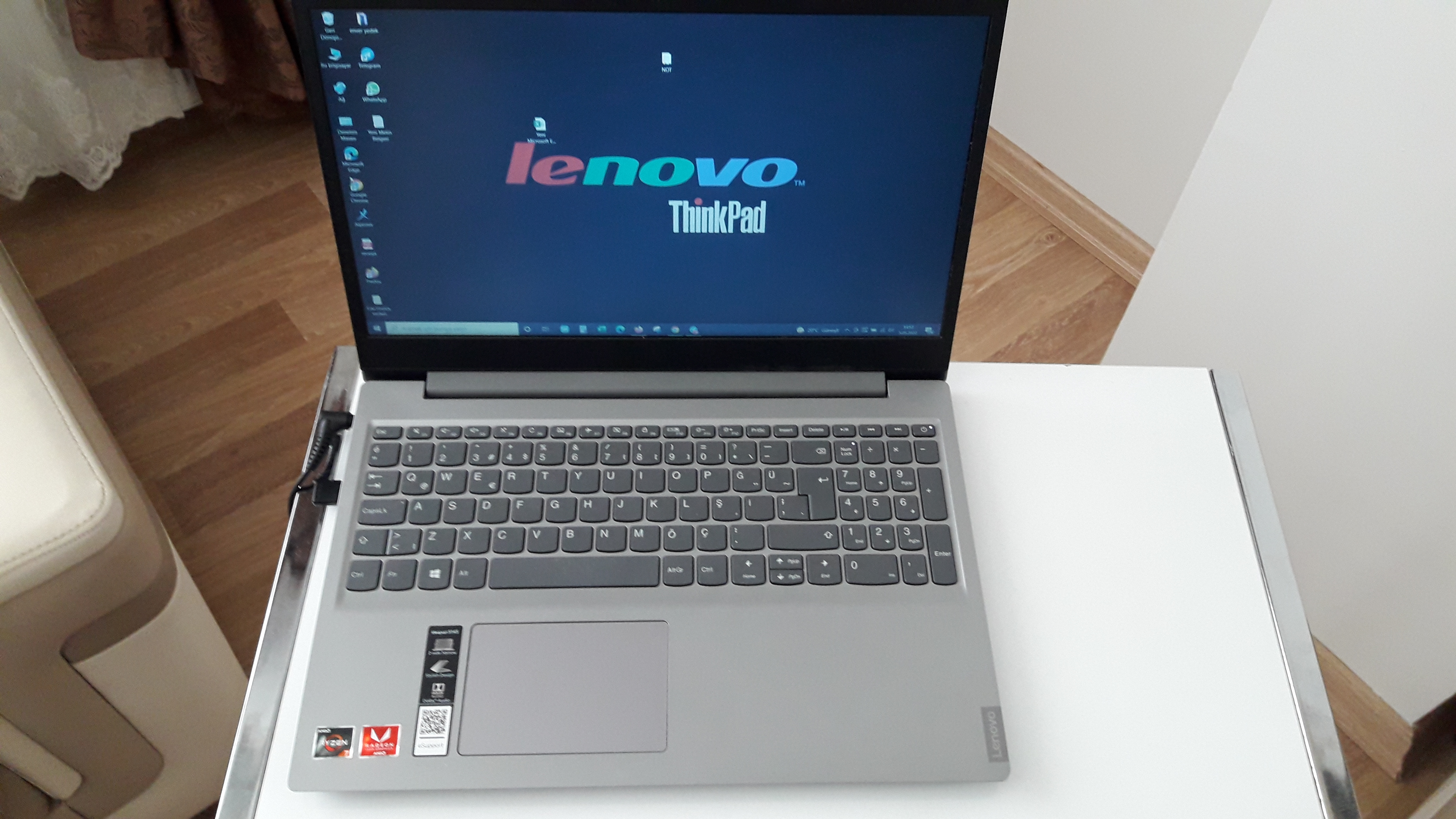 Lenovo amd ryzen 5 7530u. IDEAPAD 300-15ibr. Lenovo IDEAPAD 300-15ibr. X540sc-xx040t. Lenovo IDEAPAD 300 15ibr ноутбук.