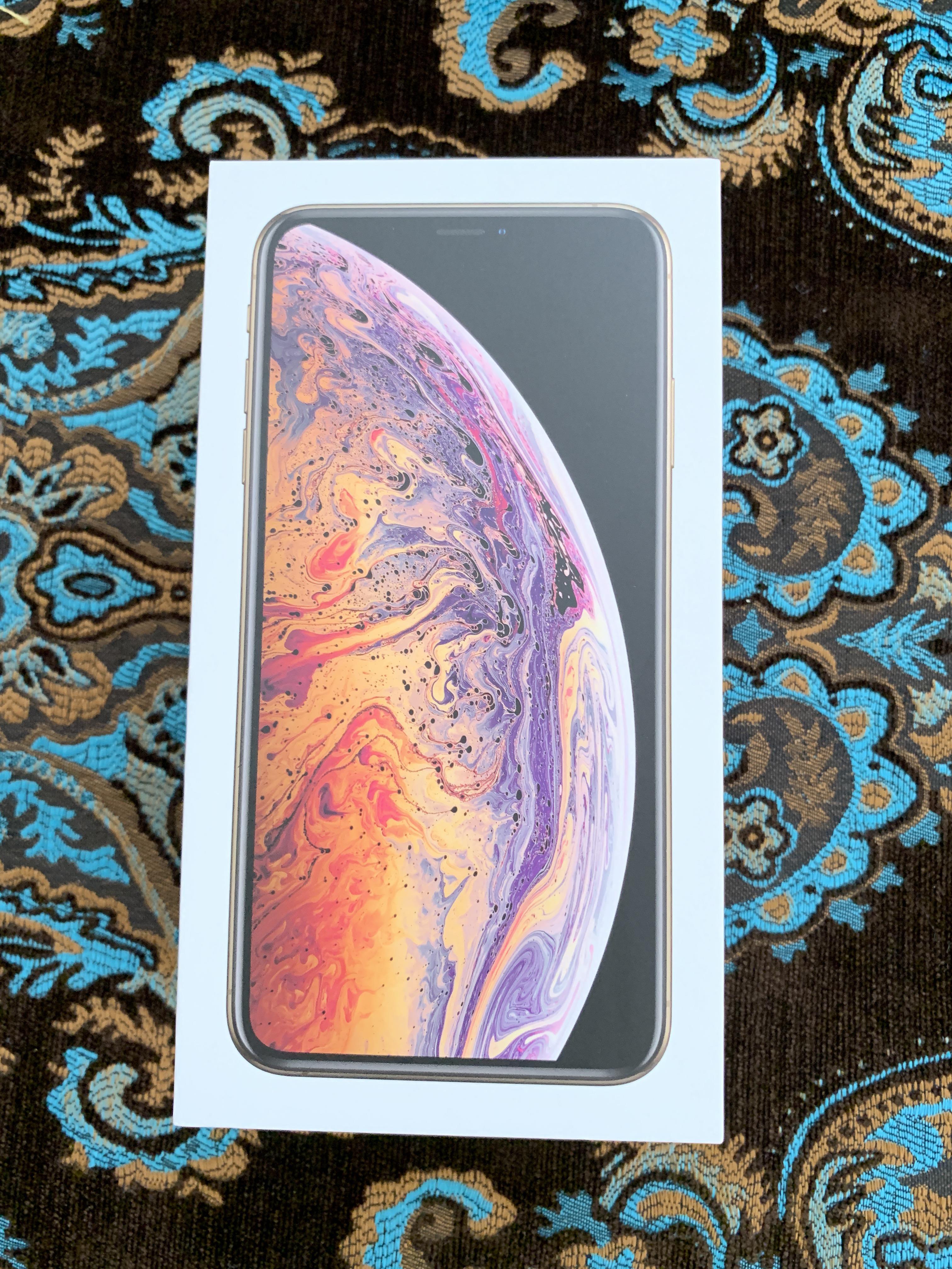 iphone xs max portal 2 image