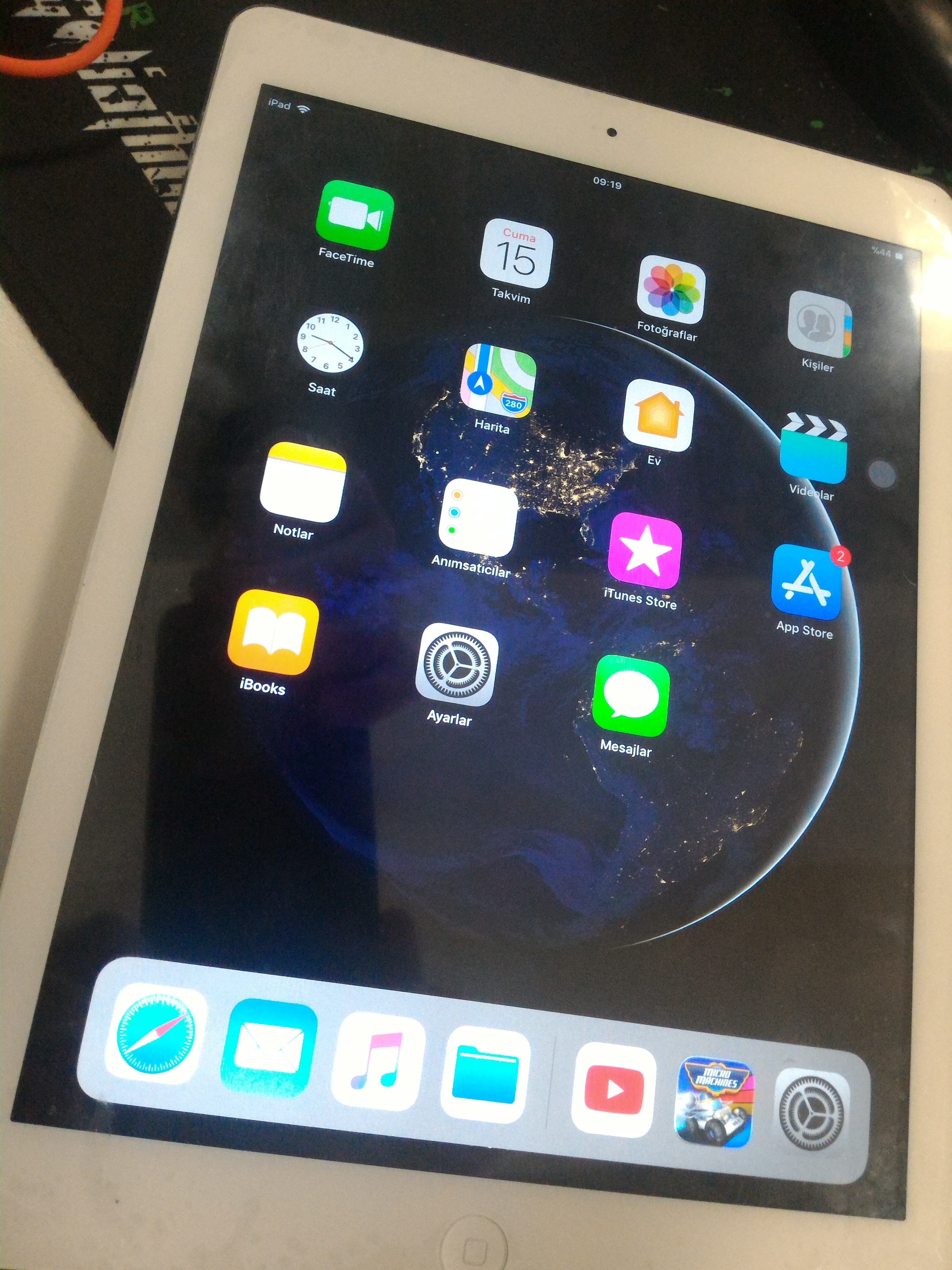 iPad air 16GB シルバー キーボード付き 管え52の+urbandrive.co.ke